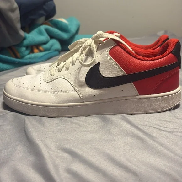 Nike Court Vision Low 'White University Red' - Picture 2 of 6